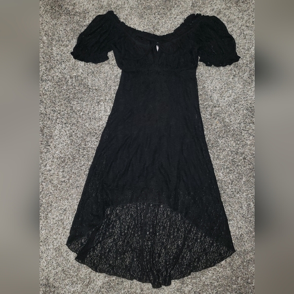 No Boundaries| Lace High-Low Off The Shoulder Peasant Summer Dress - Picture 1 of 6